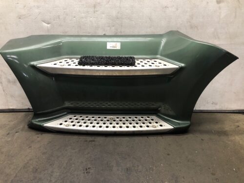 2012-2022 Kenworth T680 Green Right/Passenger Front Skirt - Used