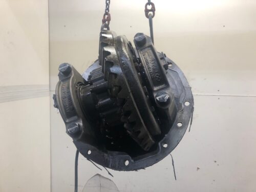 Meritor MD2014X 41 Spline 2.79 Ratio Front Carrier | Differential Assembly - Used - Image 2